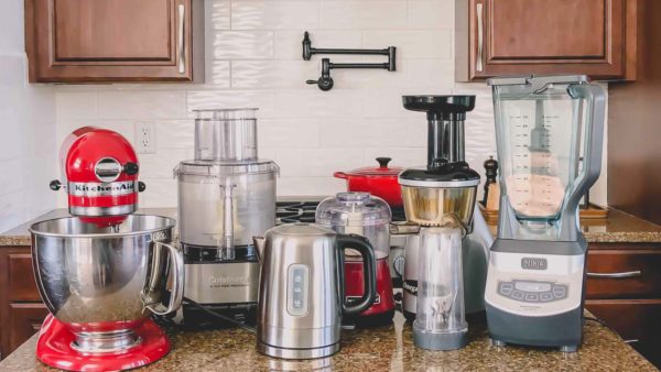 Kitchen appliances using universal motors